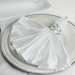 Satin  |  5 Pack White Satin Cloth Napkins with Hemmed Edges, Reusable Dinner Napkins – 20″x20″