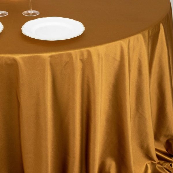 Scuba |  132″ Shimmer Gold Premium Scuba Round Tablecloth, Wrinkle Free Seamless Polyester Tablecloth for 6 Foot Table With Floor-Length Drop