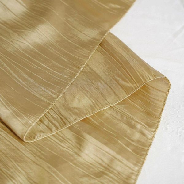 Taffeta & Velvet |  120″ Gold Seamless Accordion Crinkle Taffeta Round Tablecloth for 5 Foot Table With Floor-Length Drop