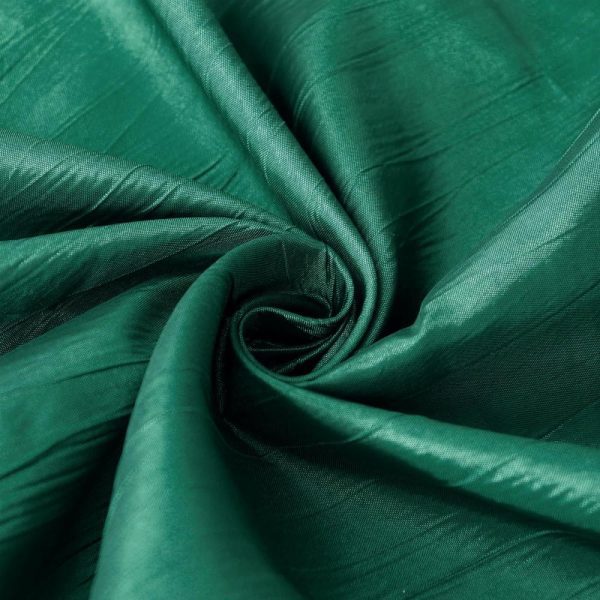 Taffeta & Velvet |  132″ Hunter Emerald Green Accordion Crinkle Taffeta Seamless Round Tablecloth for 6 Foot Table With Floor-Length Drop