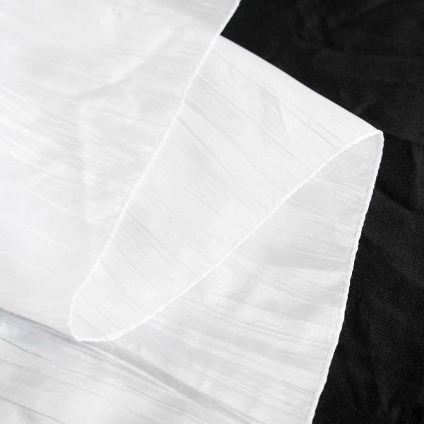 Taffeta & Velvet |  90″x132″ White Accordion Crinkle Taffeta Seamless Rectangular Tablecloth for 6 Foot Table With Floor-Length Drop