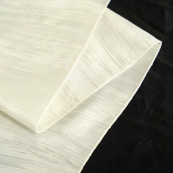 Taffeta & Velvet |  90″x156″ Ivory Accordion Crinkle Taffeta Seamless Rectangular Tablecloth for 8 Foot Table With Floor-Length Drop