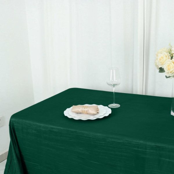 Taffeta & Velvet |  90″x156″ Hunter Emerald Green Accordion Crinkle Taffeta Seamless Rectangular Tablecloth for 8 Foot Table With Floor-Length Drop